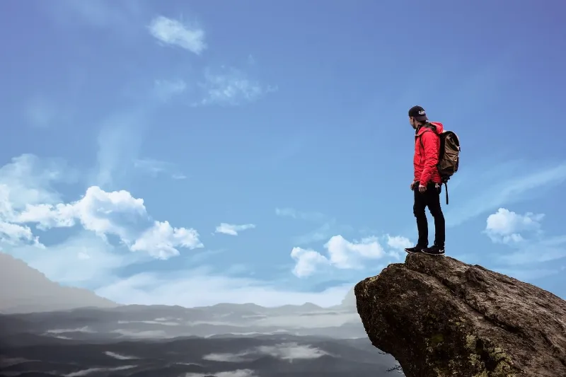 ¿Cómo afecta la altitud a la capacidad de los líquidos?